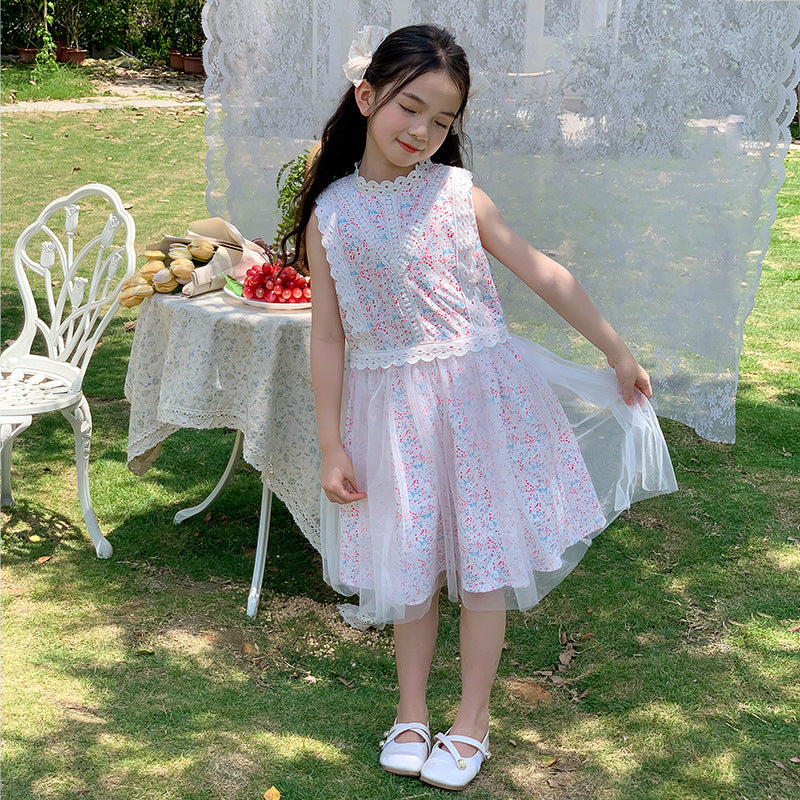 Sommerkjole/sød ferie- og strandkjole med blomsterprint i princess stil til piger
