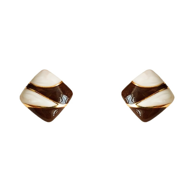 14K Forgyldt 925 Sterling Sølv Sølvnål 925 Sølv Nål Håndmalet Emalje Øreringe i Brun & Elfenben – Elegant Retro Design