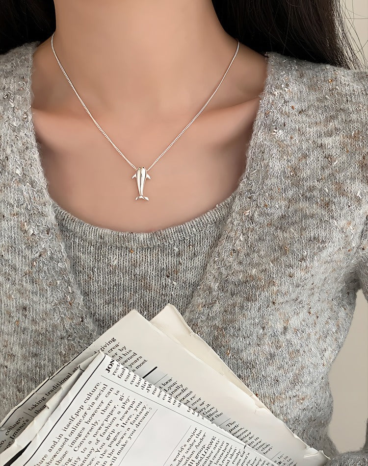 925 Sterling Sølv Delfin Halskæde – Elegant og Unik Design