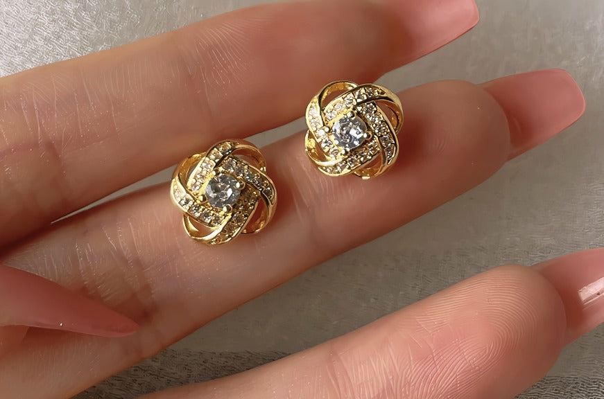 925 Sterling Sølv Nål 14K Forgyldt Knudeformede Ørestikker med Zirkonia