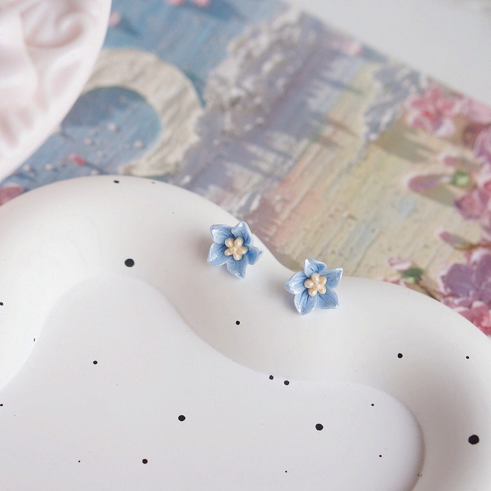 925 Sterling Sølv Nåle Blå Blomster Øreringe – Håndlavet Resin & Elegant Design