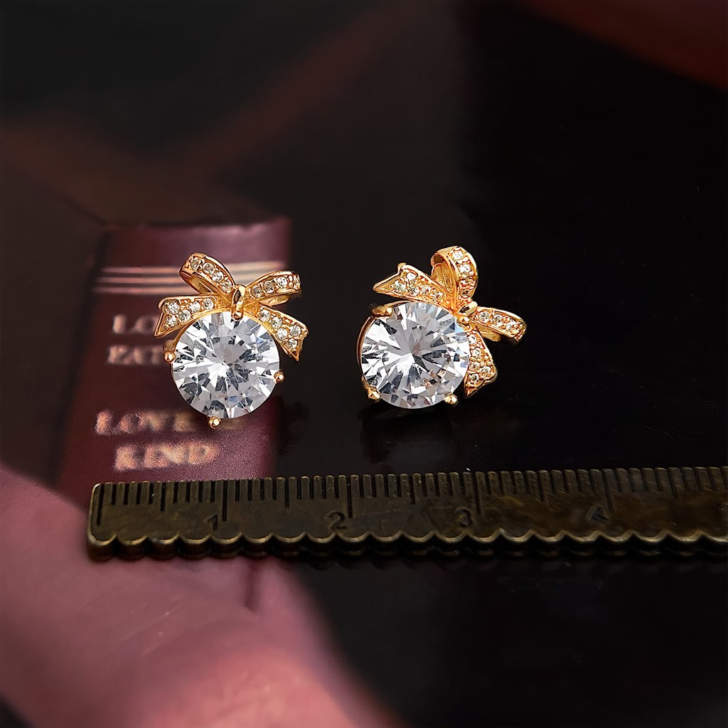 Forgyldt 14K 925 Sterling Sølv Nål Sløjfe Øreringe med Store Zirkonia – Elegant og Glitrende Design