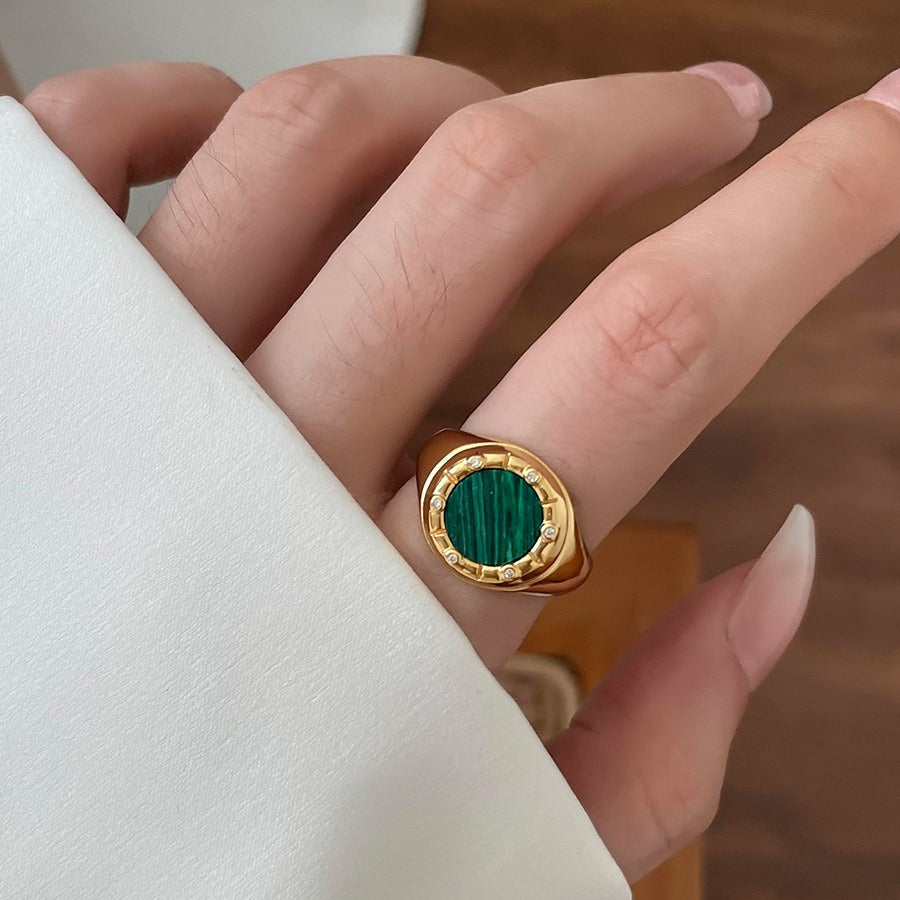 Fransk S925 sølv minimalistisk grøn cirkulær guldbelagt ring