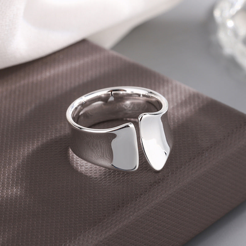 Minimalistisk justerbar åben ring
