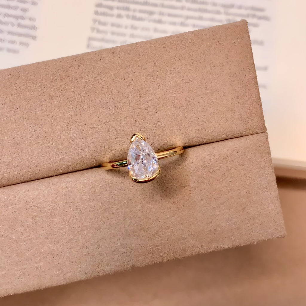 Tåreformet Zirkonia Ring i 925 Sterling Sølv med 14K Forgyldning
