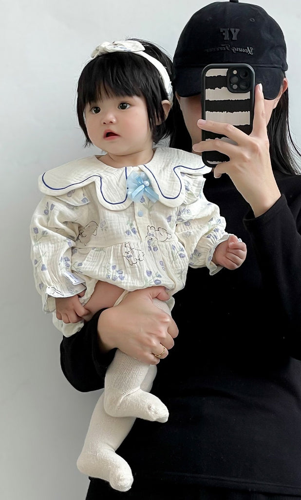 Søde baby body med blomstermønster og hårbånd (0-18 mdr.)