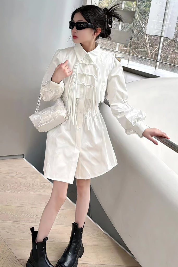 Elegant hvid skjortekjole med knappedetaljer til piger (5-14 år)