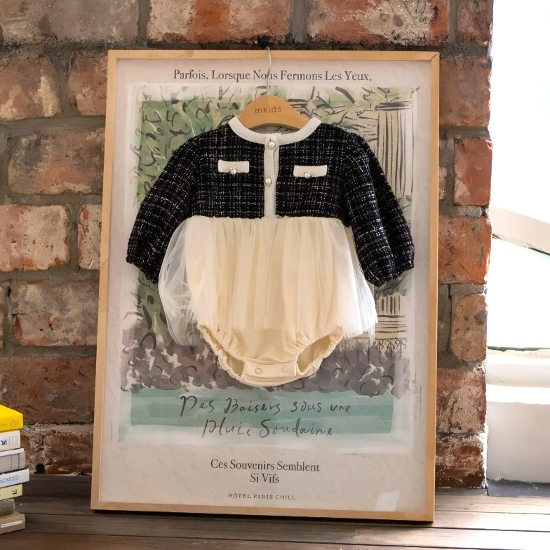 Stilfuld og elegant baby kjole/body med tylskørt (0-18 mdr.)