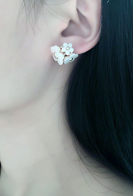 Rosa forgyldt dobbeltsidede perler med hvid blomster øreringe - Lilla Villa